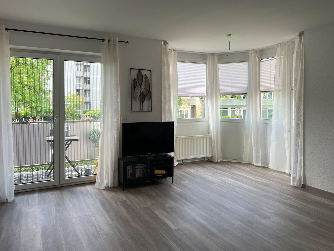 Helles Wohnzimmer