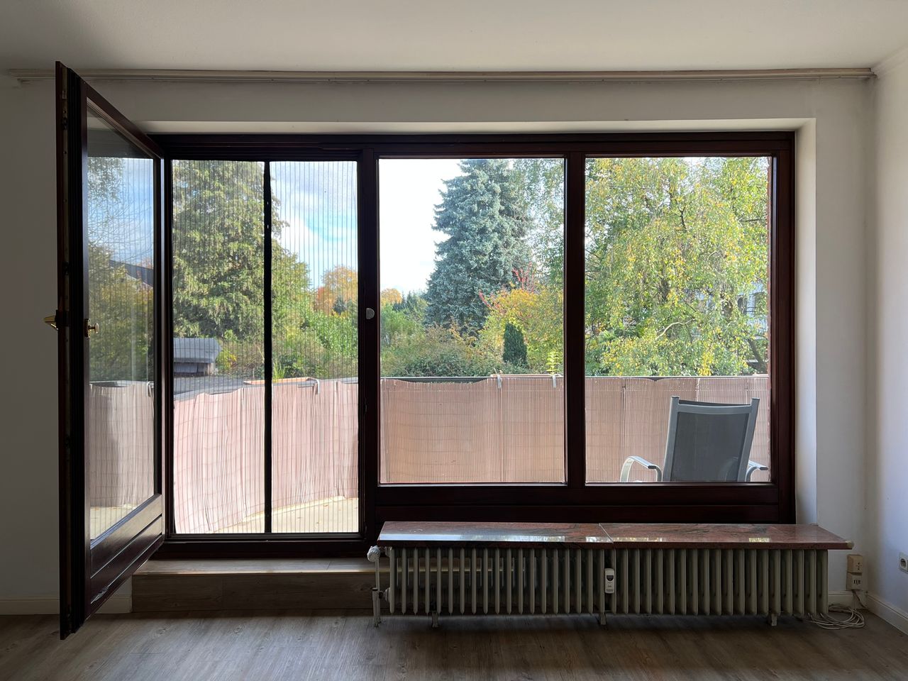 Helle Fensterfront