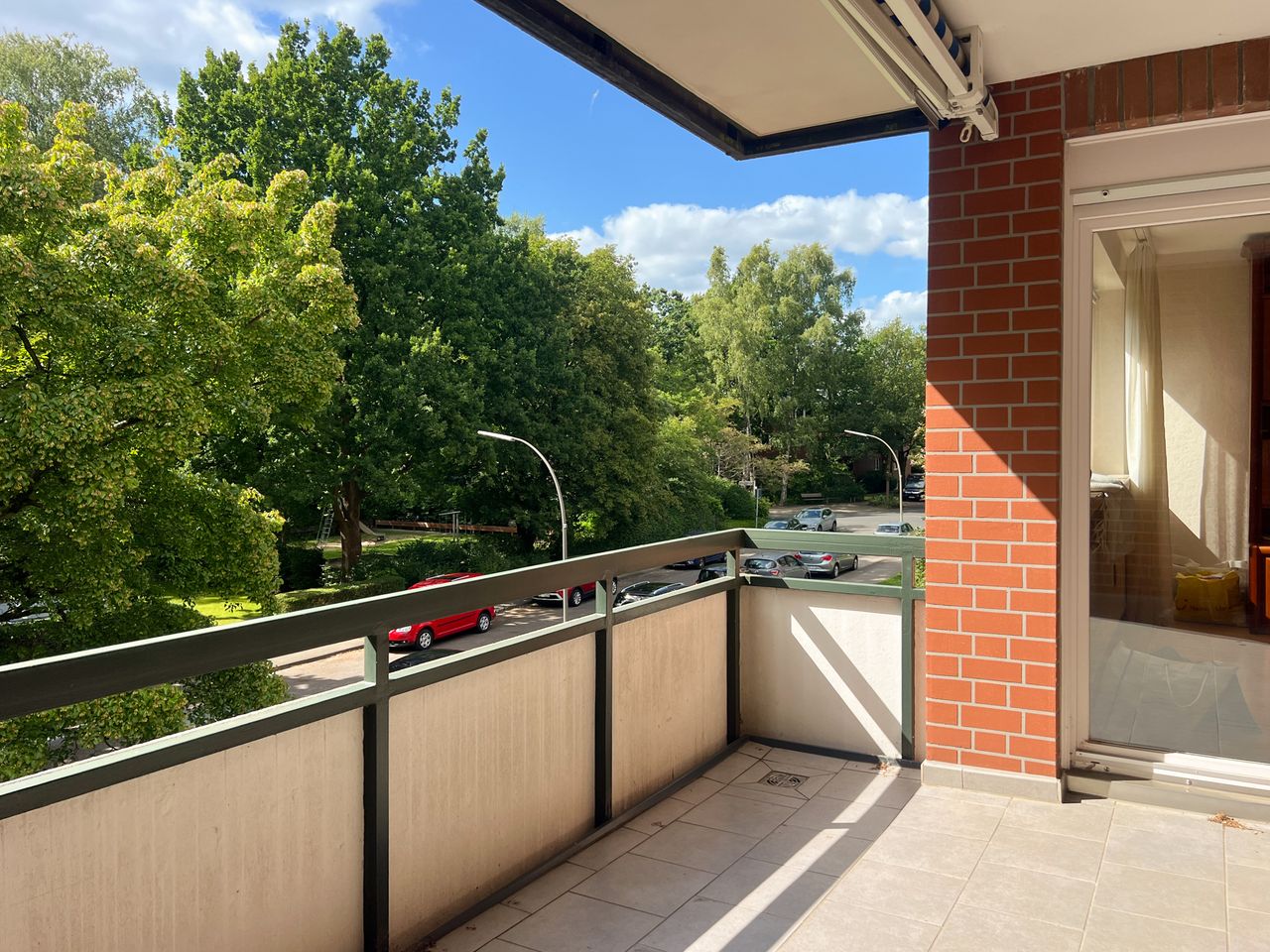 Überdachter Balkon