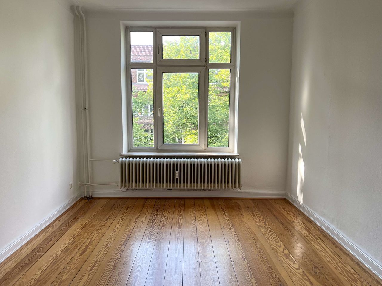 Arbeitszimmer mit Blick ins Gr