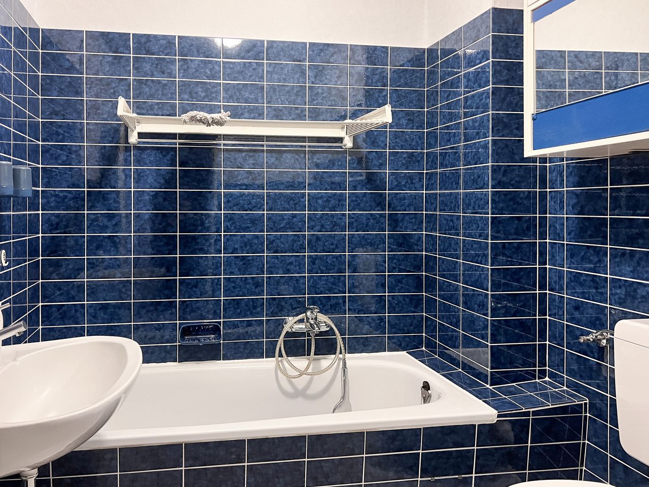 Bad mit Wanne